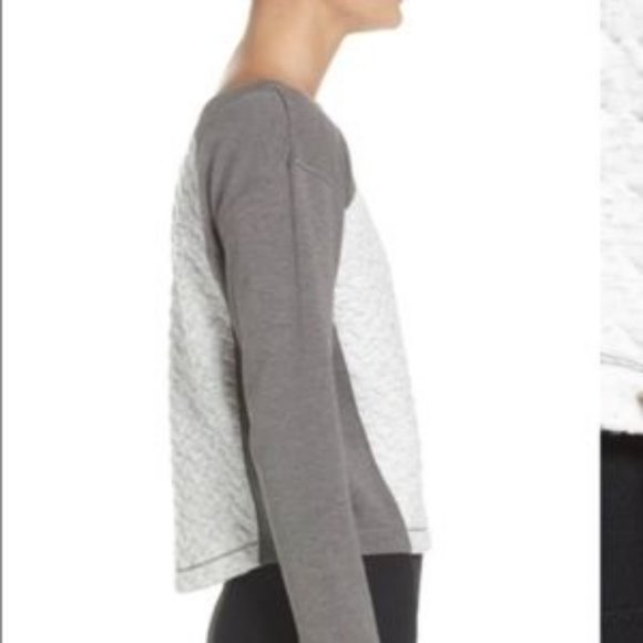 Zella Dance Off Crop Pullover Thumbholes Sweatshirt Size M - Picture 5 of 11